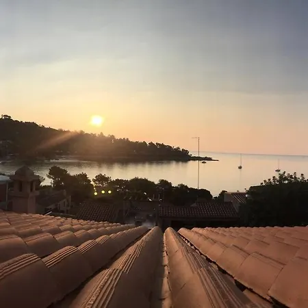 דירה Amazing View - Beautiful Portu Frailis ארבאטקס